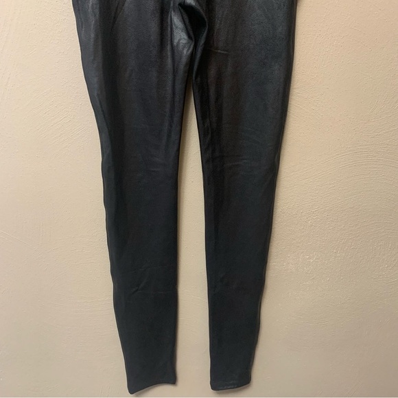 Spanx Faux Leather Leggings in Black Size Medium NWT New - Picture 9 of 12